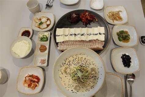 [대구서구맛집 평리동맛집 신평리네거리맛집] 숨쉬는순부두 평리점 에서 보들보들 수육과 고소한 콩국수를 점심으로 먹고 왔어요 네이버 블로그