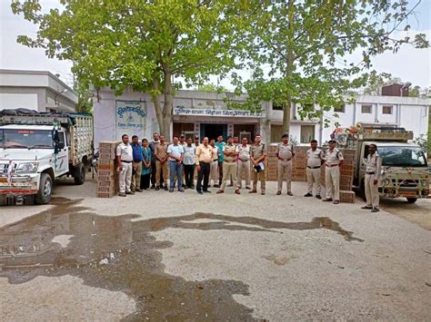 Bhind News Mihona Police Caught Liquor Worth 35 Lakhs Two Drivers Arrested Bhind News मिहोना