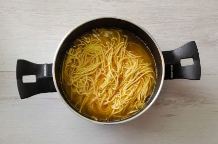 Ricetta Tagliolini In Brodo Di Canocchie Cucchiaio D Argento