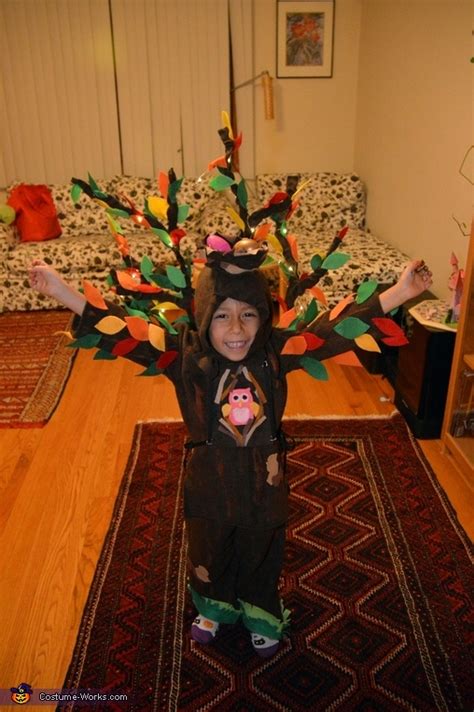 Homemade Tree Costume Last Minute Costume Ideas Photo 24