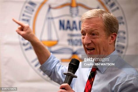 Tom Steyer 2020 Presidential Campaign Photos and Premium High Res ...