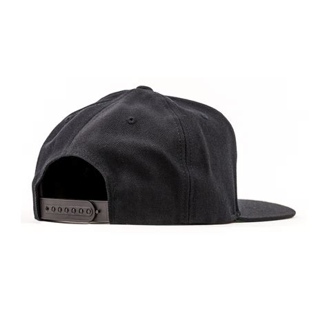 SNAPBACK HAT BLACK