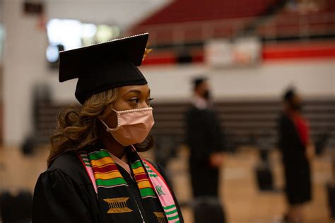 Austin Peay To Host Seven Commencement Ceremonies For Fall Spring