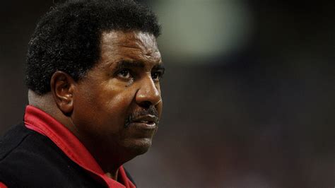 Former Vikings, Cardinals coach Dennis Green dies at 67 | wtsp.com