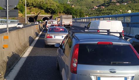 Caos Autostrade Liguria Assoutenti Indennizzi Agli Automobilisti