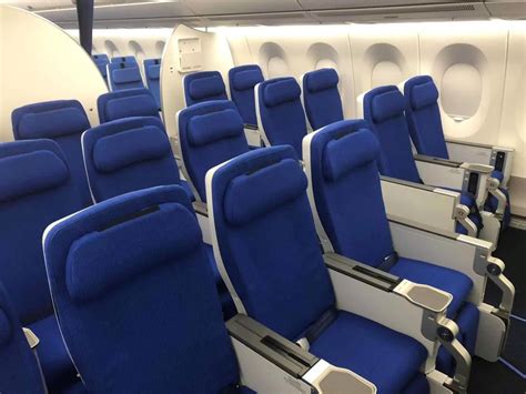 A Look Inside China Southern’s First Airbus A350 900