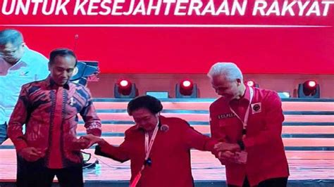 Jokowi Dan Pdip Sudah Talak Tiga Memilih Kunjungan Ke Luar Negeri