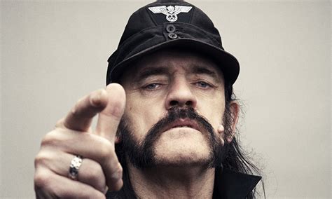 Lemmy Kilmister vocalista do Motörhead morre aos 70 anos NerdBunker