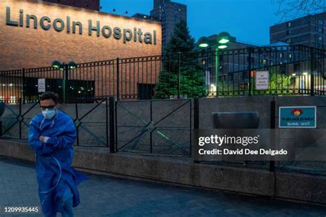 Lincoln Hospital (Bronx) Photos and Premium High Res Pictures - Getty ...