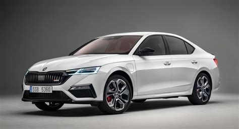 All New Electrified 2020 Skoda Octavia RS IV Is Both Driver And Eco