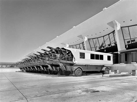 Why fly Washington Dulles International?