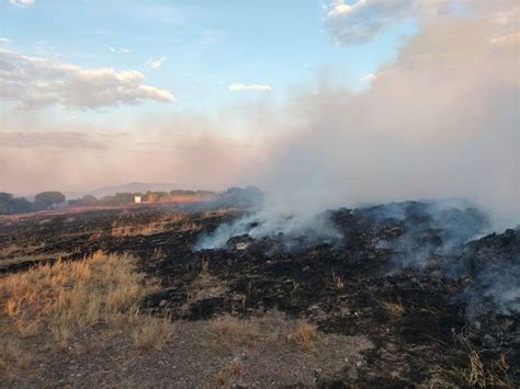 Vecinos De Laguna De Yuriria Se Acostumbran A Incendios Por Sequ A