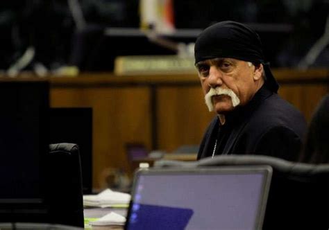 Jury Awards Hulk Hogan Million In Gawker Sex Tape Suit India Tv