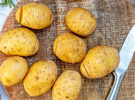 Batata Hasselback Forno e na Airfryer Receita Fácil Confeiteira