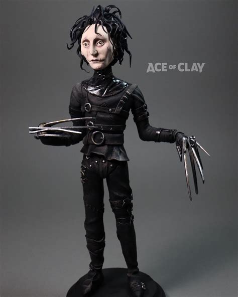 Edward Scissorhands Sculpture By Ace Of Clay In 2021 Polymer Clay Sculptures Sculpting