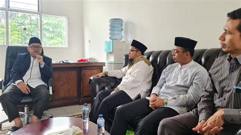 Silaturahmi Dengan Ketua Mui Pusat Ustaz Jeje Zaenudin Pesantren