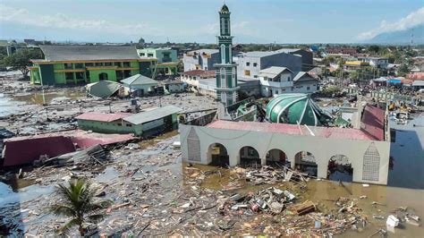 Asciende A 832 El Número De Muertos Por El Terremoto Y El Tsunami En Indonesia News Europa