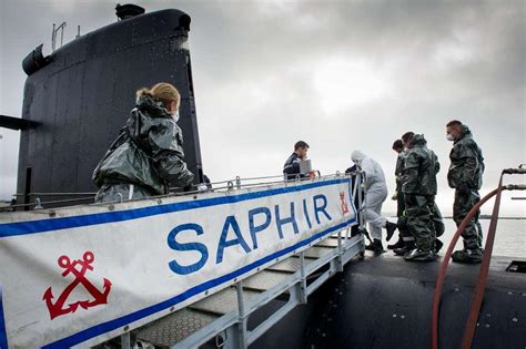 La marine nationale désarme le Saphir son premier sous marin