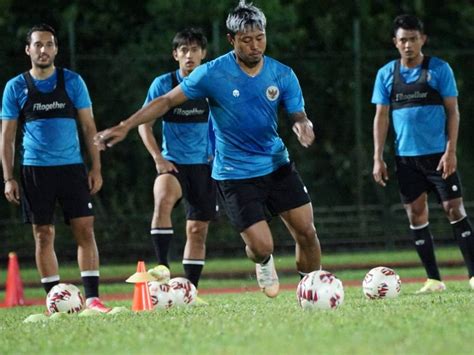 Jelang Laga Perdana Skuad Garuda Matangkan Taktik Strategi Tagar