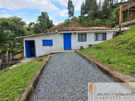 Casa Finca para la venta en Guarne La Cabaña el codigo es 1710