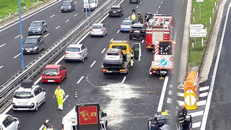 Incidente Stradale Tangenziale Ovest Milano Roma Tangenziale Est