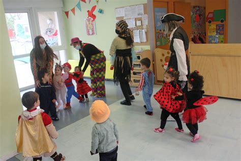 Carnaval A La Creche Ville De Pont Du Casse