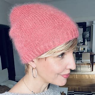 Ravelry Bonjour Hi Hat Pattern By Espace Tricot