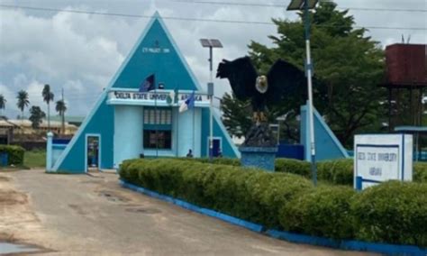 list  courses offered  delsu delta state university abraka