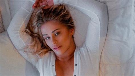 Ex Ufc Beauty Paige Vanzant Sprawls Out On Bed In Sexy One Piece But Fans All Notice Something