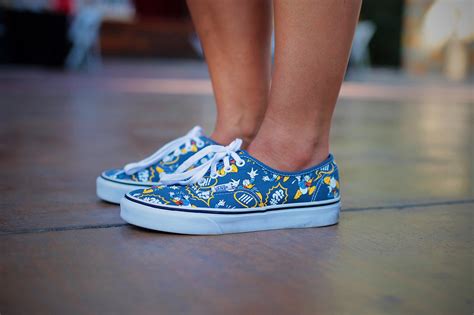 Vans x Disney 发布活动现场回顾 & #OnFeet 球鞋街拍特辑 | Hypebeast