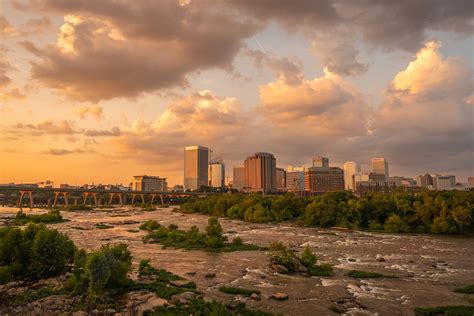 August 10, 2018 - Richmond Skyline on Behance