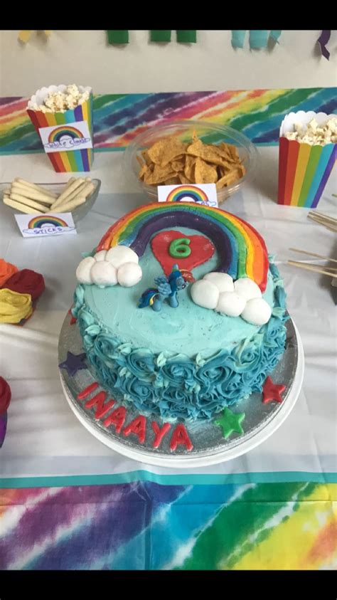 7 Layer Rainbow Cake With Vanilla Buttercream Frosting And Fondant