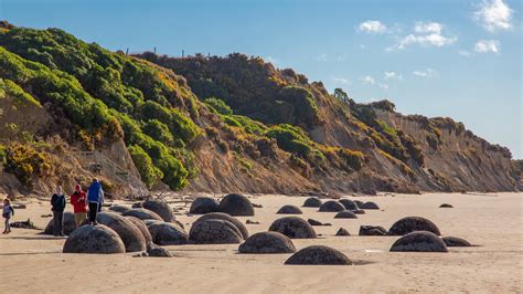 Moeraki Boulders Geology