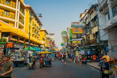 Thai Fast Food On Khao San Road | Thailand Travel Map