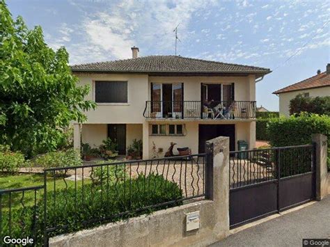 Un Appartement De Type T Avec Deux Emplacements De Parking Et Un