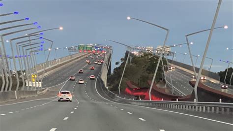 World Stunned By Gold Coast Womans Photo Of Brisbane Bridge News