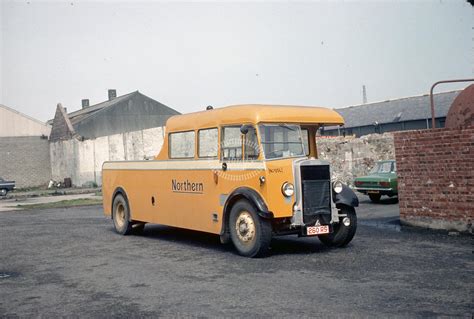 The Transport Library Northern Leyland PD N205L 260RS T P At