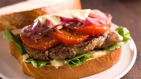 Prime Rib Steak Sandwich With Horseradish Sauce Recipe Unilever