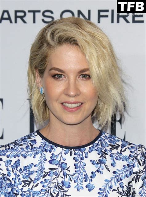 Jenna Elfman Nude Sexy Collection Photos TheFappening