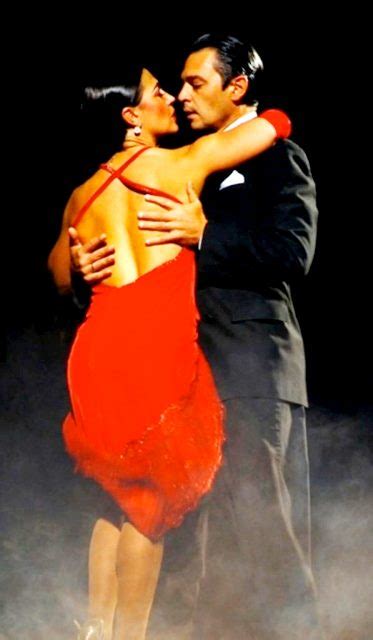 VIVIR Y SENTIR EL TANGO UN IMPERDIBLE MÁS PARA CONOCER ARGENTINA AL