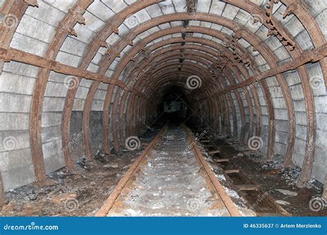 Old Mine Tunnel Stock Image Image Of Passage Long Crystal