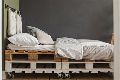 Comment Construire Un Lit En Palette Pour Une Chambre