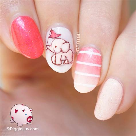 PiggieLuv: Glowy baby elephant nail art