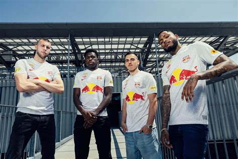 Nova Camisa Do Red Bull Salzburg Nike Mdf