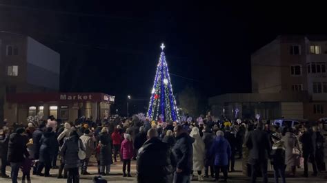 Inaugurarea Pomului de Crăciun la Rîșcani YouTube