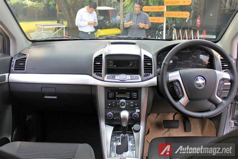 Interior Dashboard baru Chevy Captiva facelift 2014 | AutonetMagz ...