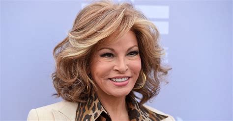 Raquel Welch: Age, Height, Net Worth, Spouse, Facts, & Controversies