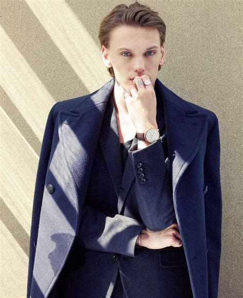 杰米坎贝尔鲍尔jamie campbell bower