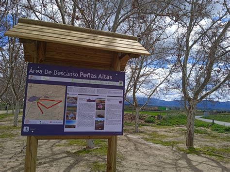 Mejora Área de Descanso Peñas Altas y Mirador Ayuntamiento de Cuerva