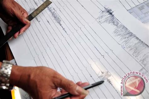 Gempa Embusan Gunung Slamet Meningkat ANTARA News